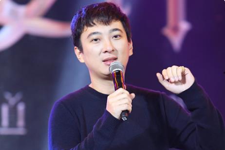 娱乐圈吃瓜博主不露脸,揭秘幕后真相,不露脸却成焦点 第2张 娱乐圈吃瓜博主不露脸,揭秘幕后真相,不露脸却成焦点 第2张